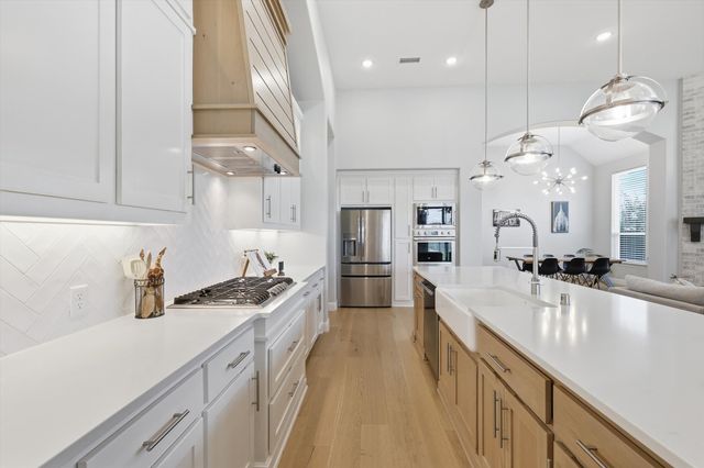 2112 Strolling Way, Argyle, TX 76226