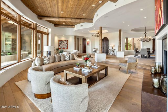 9290 E THOMPSON PEAK Parkway 463, Scottsdale, AZ 85255