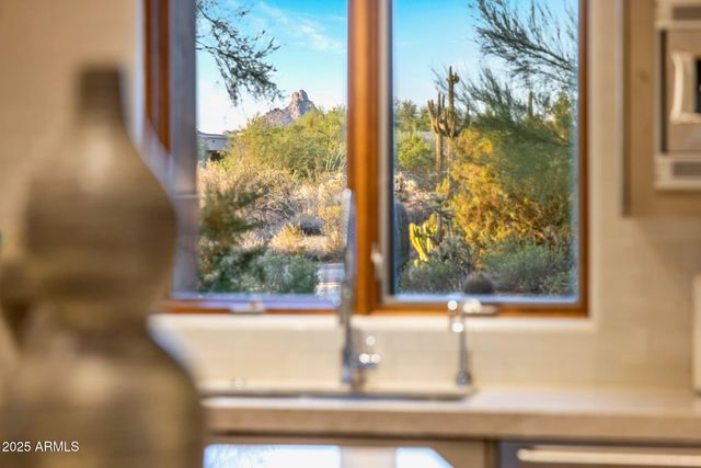 9290 E THOMPSON PEAK Parkway 463, Scottsdale, AZ 85255