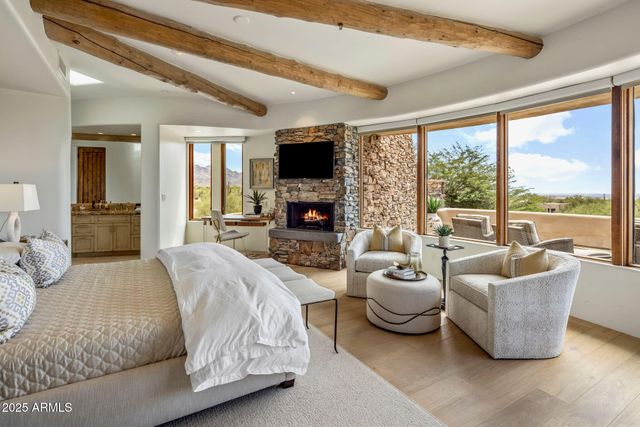 9290 E THOMPSON PEAK Parkway 463, Scottsdale, AZ 85255