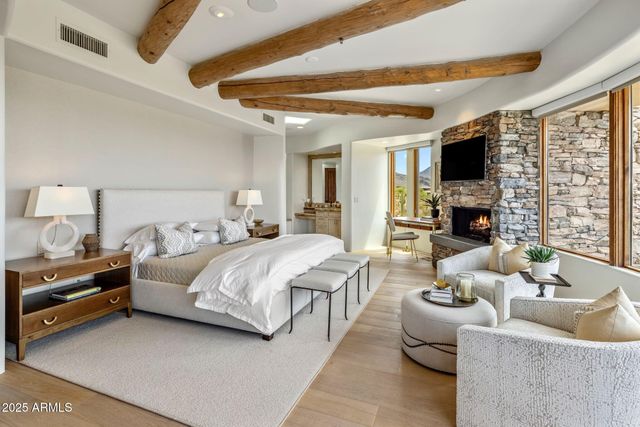 9290 E THOMPSON PEAK Parkway 463, Scottsdale, AZ 85255