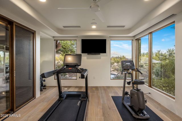 9290 E THOMPSON PEAK Parkway 463, Scottsdale, AZ 85255