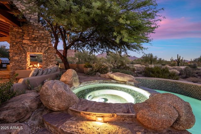 9290 E THOMPSON PEAK Parkway 463, Scottsdale, AZ 85255