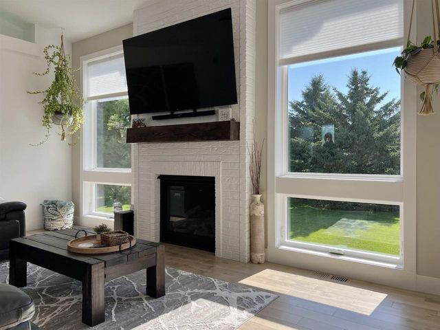 6624 Covered Bridge Trail, Sun Prairie, WI 53590