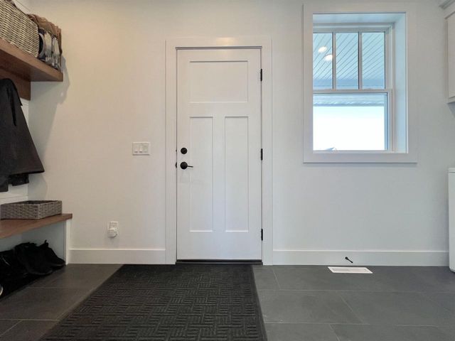 6624 Covered Bridge Trail, Sun Prairie, WI 53590
