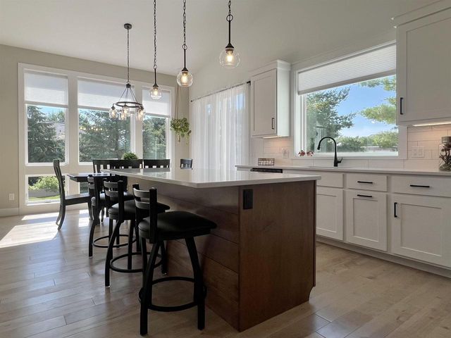 6624 Covered Bridge Trail, Sun Prairie, WI 53590