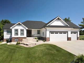6624 Covered Bridge Trail, Sun Prairie, WI 53590