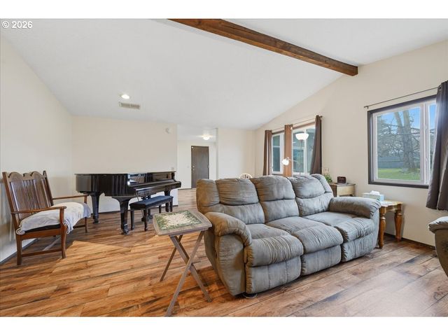 20070 Sw BLANTON St, Beaverton, OR 97078