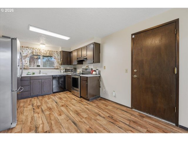 20070 Sw BLANTON St, Beaverton, OR 97078