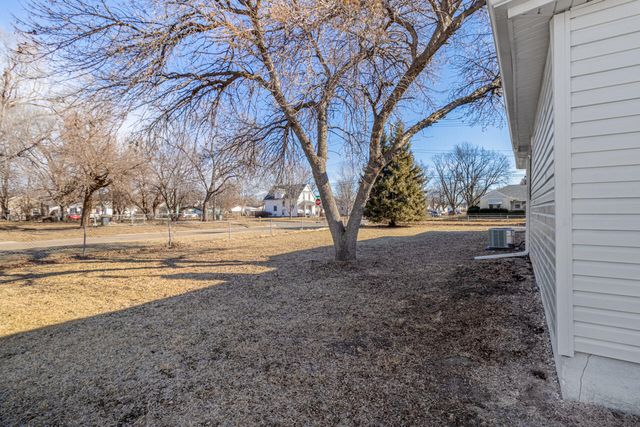 550 N 32ND Street, Council Bluffs, IA 51501