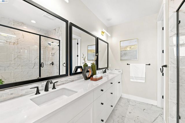 8540 Tailwind Ave, Newark, CA 94560