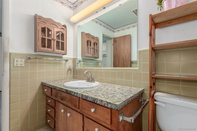 680 S Canosa Court, Denver, CO 80219