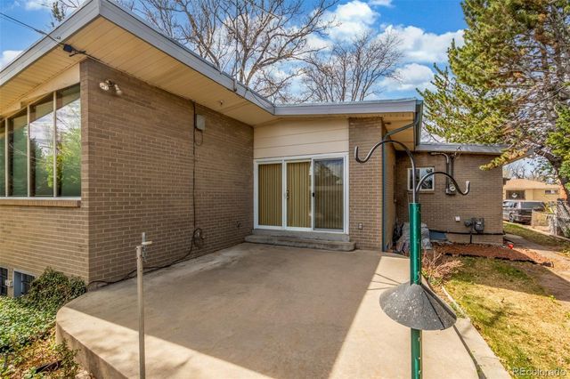 680 S Canosa Court, Denver, CO 80219