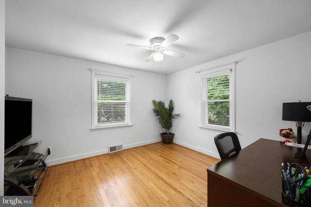 21618 YORK RD, Freeland, MD 21053