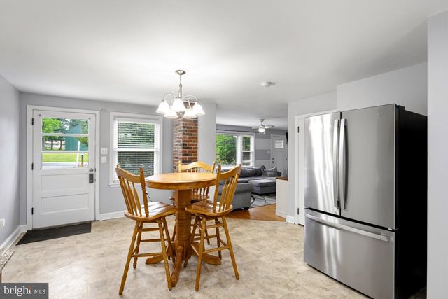 21618 YORK RD, Freeland, MD 21053