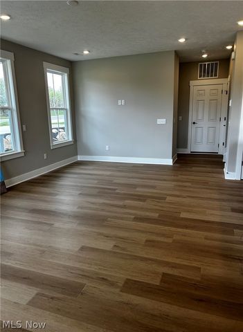 12 Paige Lane, Hudson, OH 44236