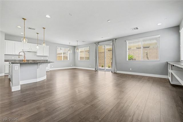 7703 Coral Cactus Court, Las Vegas, NV 89139