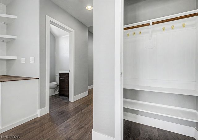 7703 Coral Cactus Court, Las Vegas, NV 89139