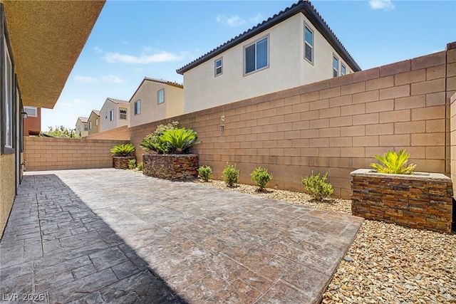 7703 Coral Cactus Court, Las Vegas, NV 89139