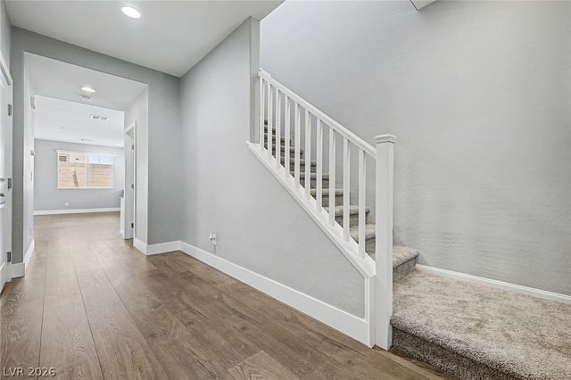 7703 Coral Cactus Court, Las Vegas, NV 89139