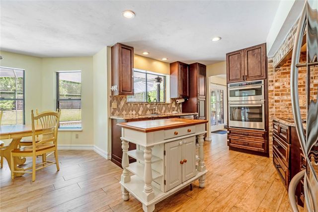 1375 LOUIS COURT, Deland, FL 32720