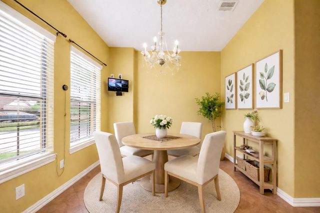 319 Pinedale Ave, Arcola, TX 77583