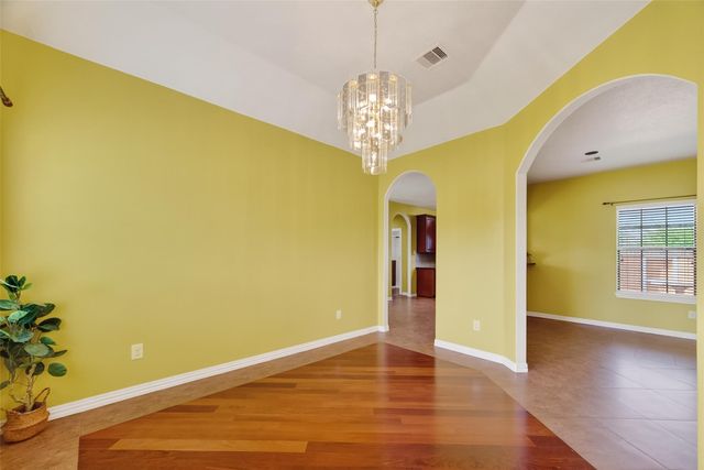 319 Pinedale Ave, Arcola, TX 77583