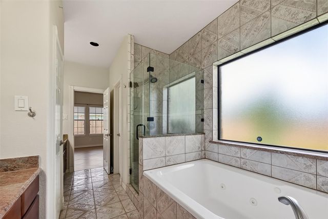 319 Pinedale Ave, Arcola, TX 77583