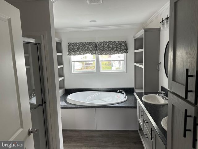 21 GOLFVIEW DR, Quakertown, PA 18951