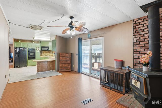 3535 Stine Road 97, Bakersfield, CA 93309