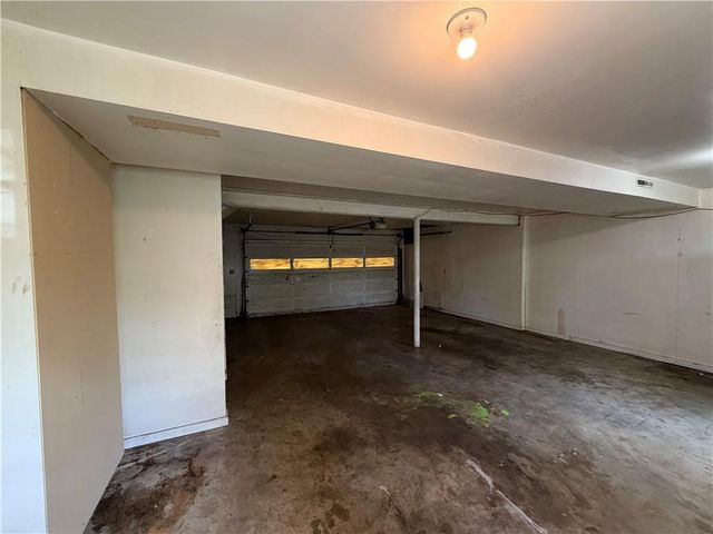 5503 W 97th Street, Overland Park, KS 66207