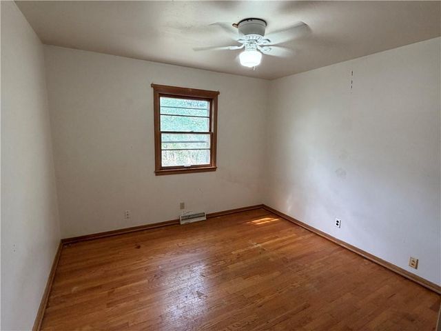 5503 W 97th Street, Overland Park, KS 66207