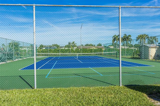 6650 Royal Palm Blvd 204C, Margate, FL 33063