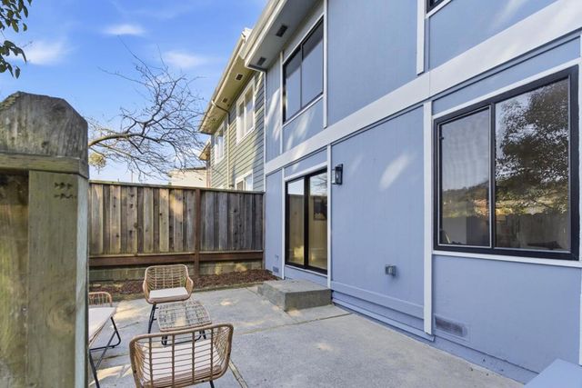 2405 Liberty, South San Francisco, CA 94080