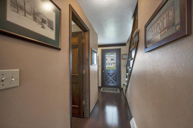 413 S GOOD HOPE ROAD, De Pere, WI 54115