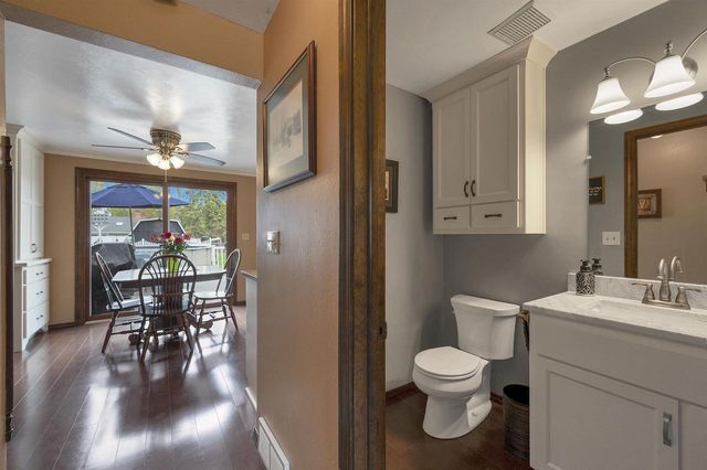 413 S GOOD HOPE ROAD, De Pere, WI 54115