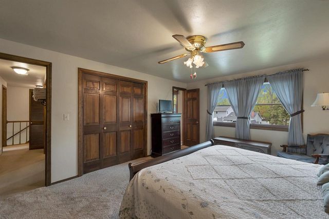 413 S GOOD HOPE ROAD, De Pere, WI 54115