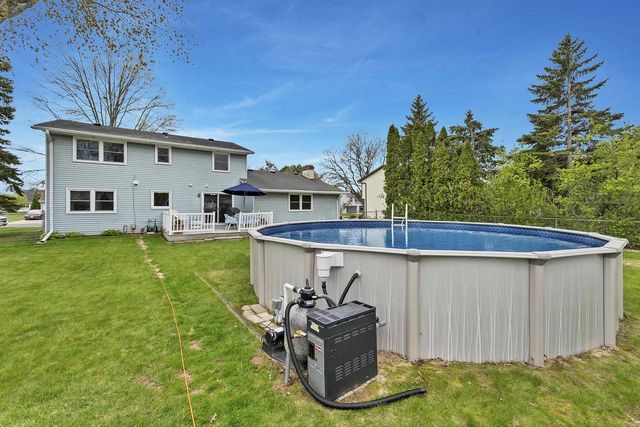 413 S GOOD HOPE ROAD, De Pere, WI 54115