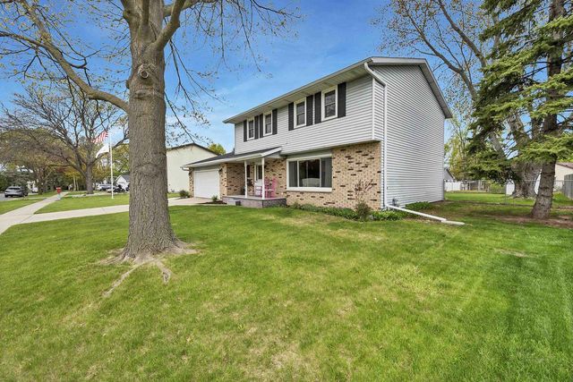 413 S GOOD HOPE ROAD, De Pere, WI 54115