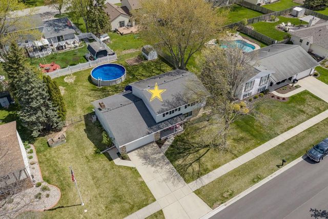 413 S GOOD HOPE ROAD, De Pere, WI 54115