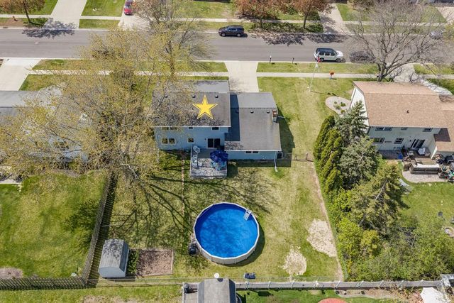 413 S GOOD HOPE ROAD, De Pere, WI 54115