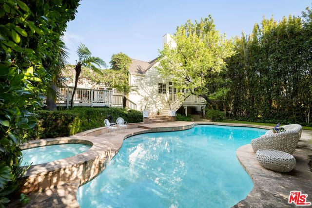 601 Woodruff Avenue, Los Angeles, CA 90024