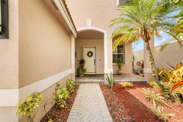 5106 Heron Court, Coconut Creek, FL 33073