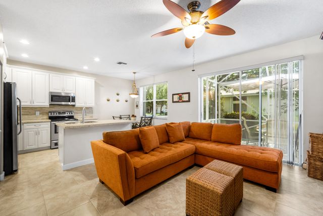 5106 Heron Court, Coconut Creek, FL 33073