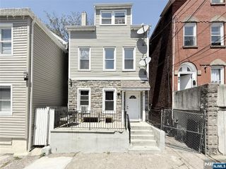 79 Godwin Avenue, Paterson, NJ 07501