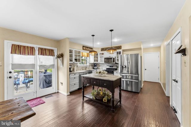 509 CENTRAL AVE CT, Reisterstown, MD 21136