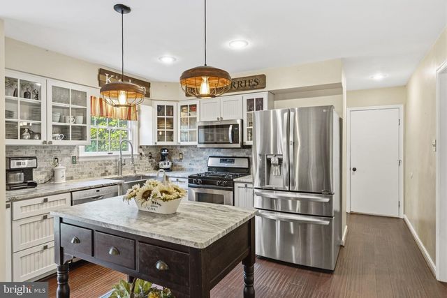 509 CENTRAL AVE CT, Reisterstown, MD 21136