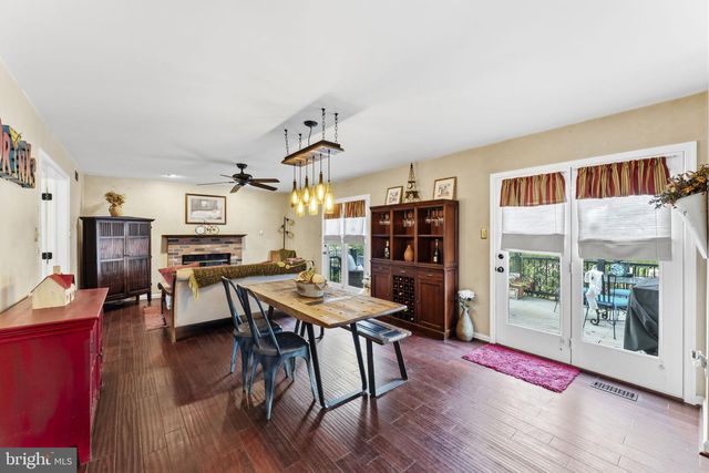 509 CENTRAL AVE CT, Reisterstown, MD 21136