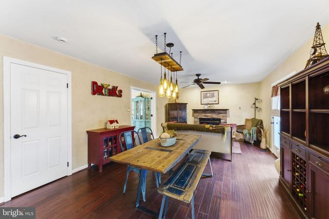 509 CENTRAL AVE CT, Reisterstown, MD 21136