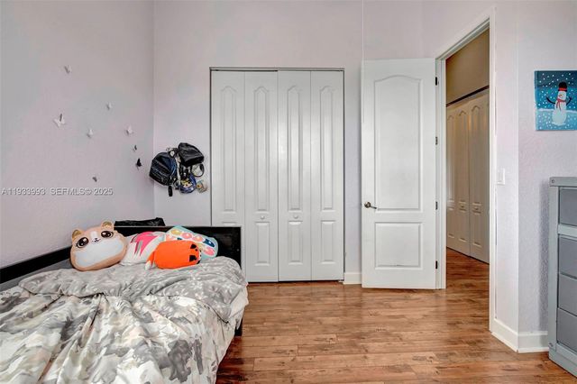 501 SW 146th Ter 5-7, Pembroke Pines, FL 33027